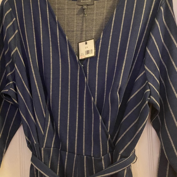 SKYLAR + MADISON WOMENS JUMPSUIT SIZE 2X. - Picture 1 of 6